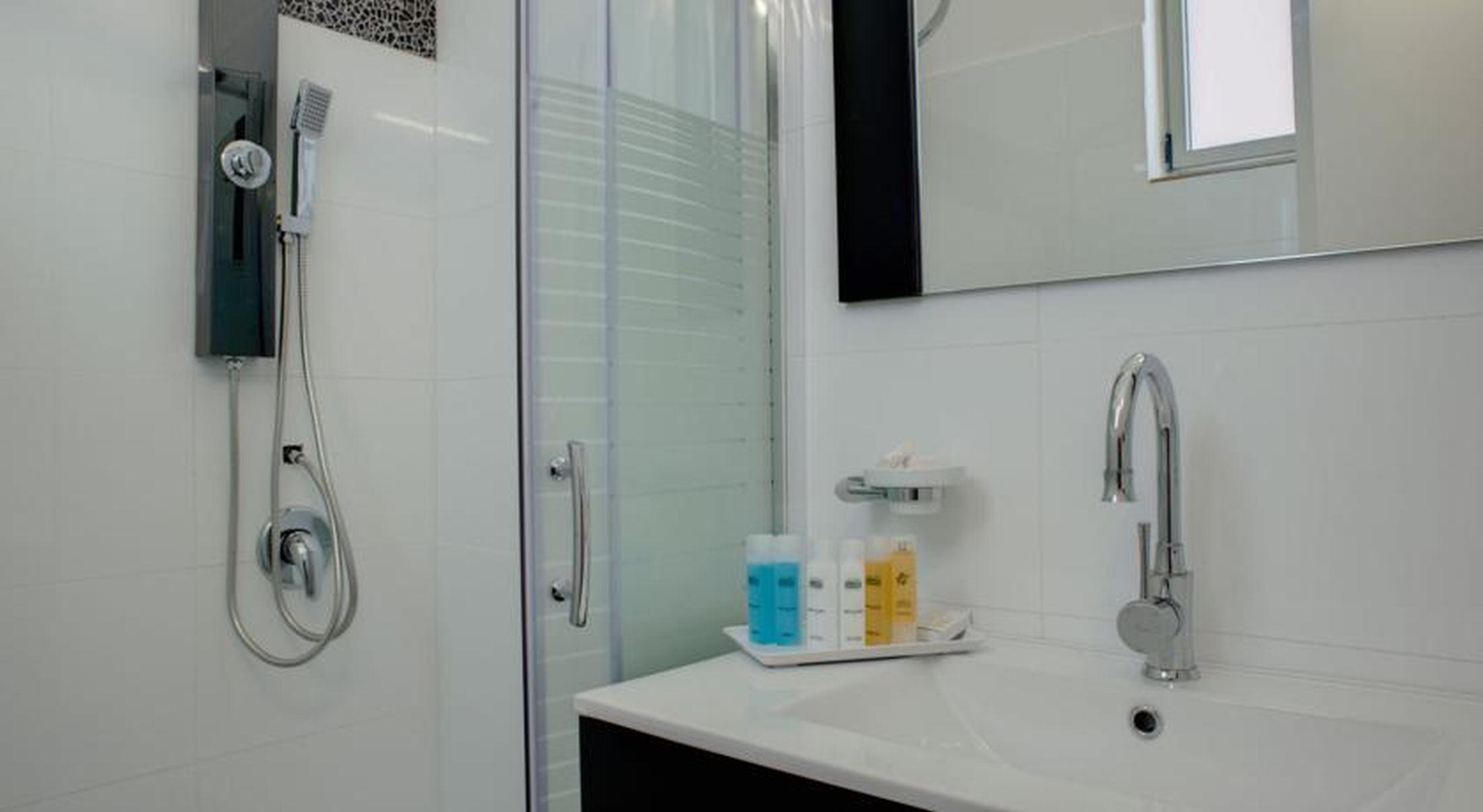 By Raphael Aparthotel Tel Aviv